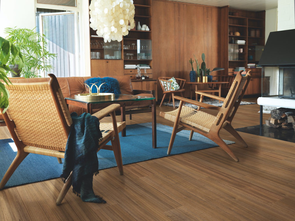 L0339-04317_Interior02 CHENE DE TASMANIE